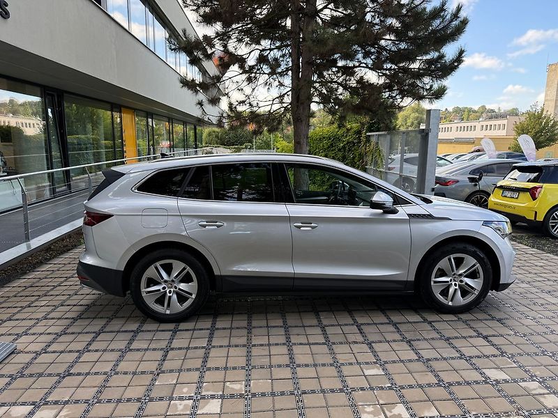 Škoda Enyaq 82 kWh / LOFT / Matrix LED/ Te - fotka 42 z 43