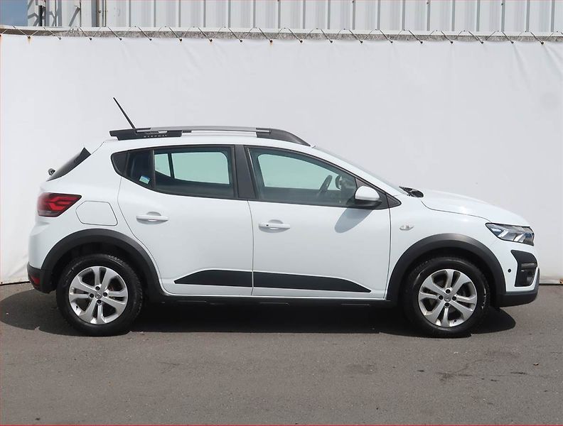 Dacia Sandero (2021) Stepway 1.0 TCe, LPG, ČR,1.maj - fotka 6 z 12