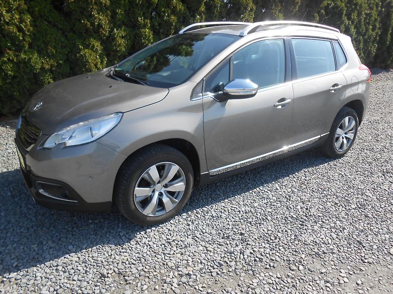 Peugeot 2008 1.6HDi, NAVI. CHROM,ALU - fotka 36 z 39