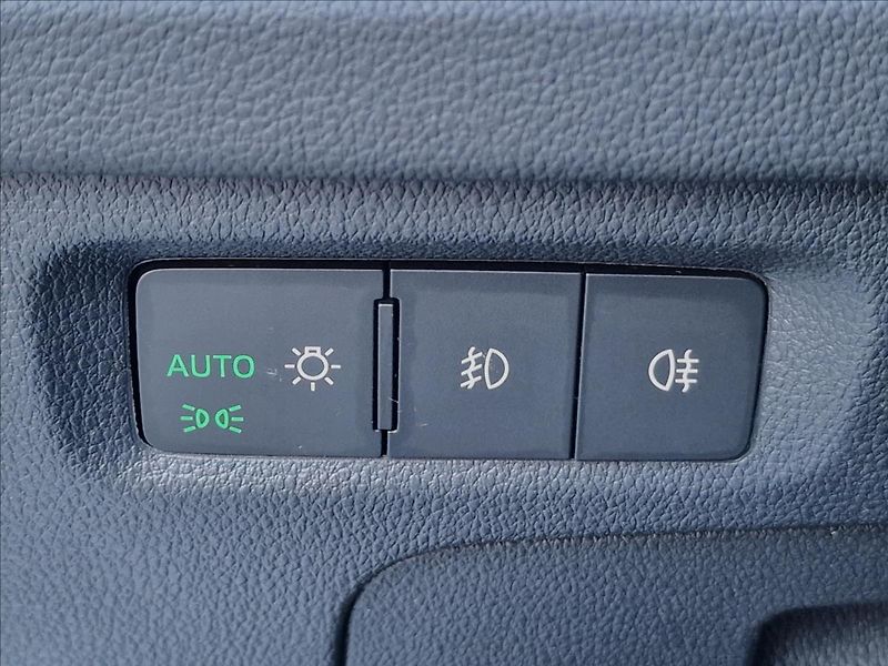 Škoda Octavia 1.5TSI G-Tec 96kW DSG Style,ČR - fotka 37 z 50