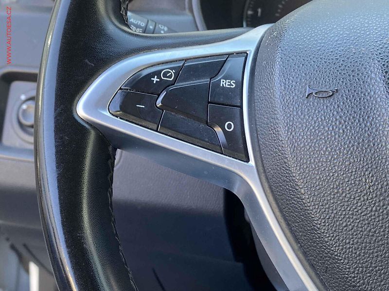 Dacia Duster (2021) 1.3 TCe 4WD, 1.maj,ČR - fotka 14 z 19