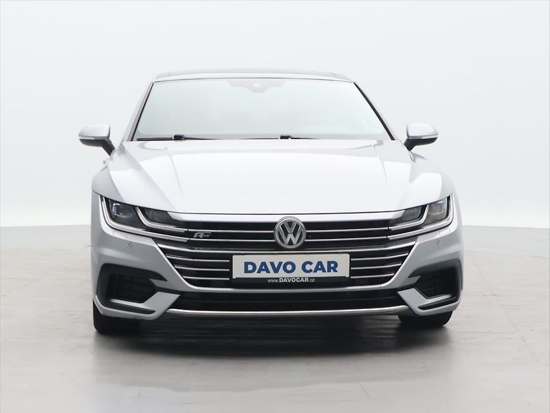 Volkswagen Arteon 2,0 TDi DSG R-line Pano - fotka 2 z 28