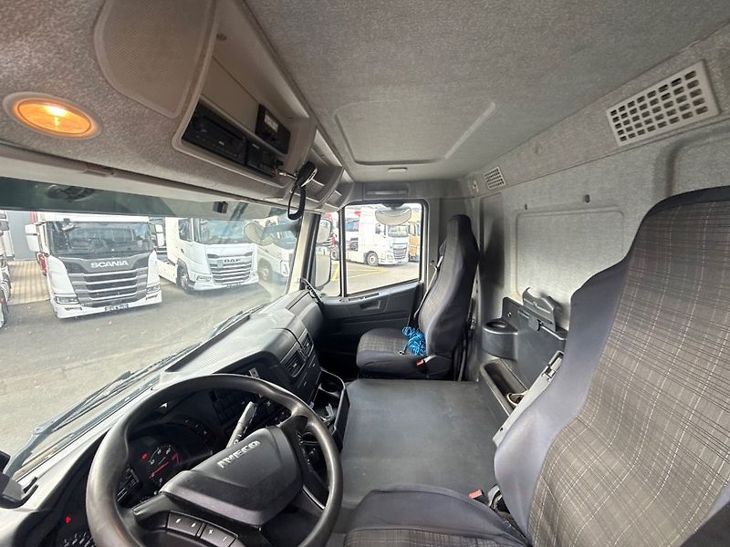 Iveco 340X46 Trakker 8x4 EURO 6 - fotka 13 z 18