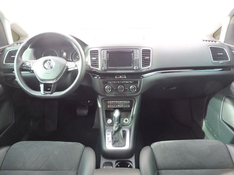 Volkswagen Sharan (2016) Highline 2,0 TDI 135kW DSG 4MO - fotka 5 z 30