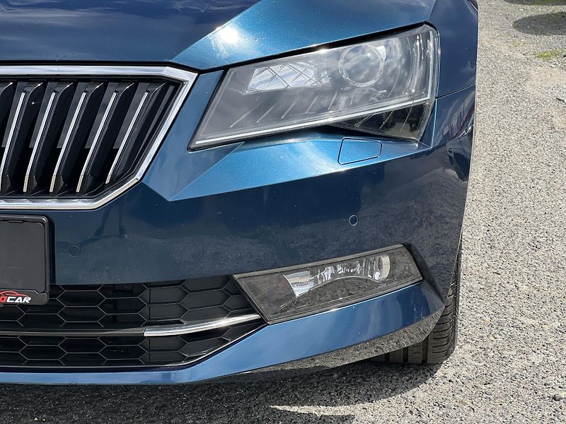 Škoda Superb 1.6TDi NAVI TEMPOMAT odp.DPH - fotka 39 z 43
