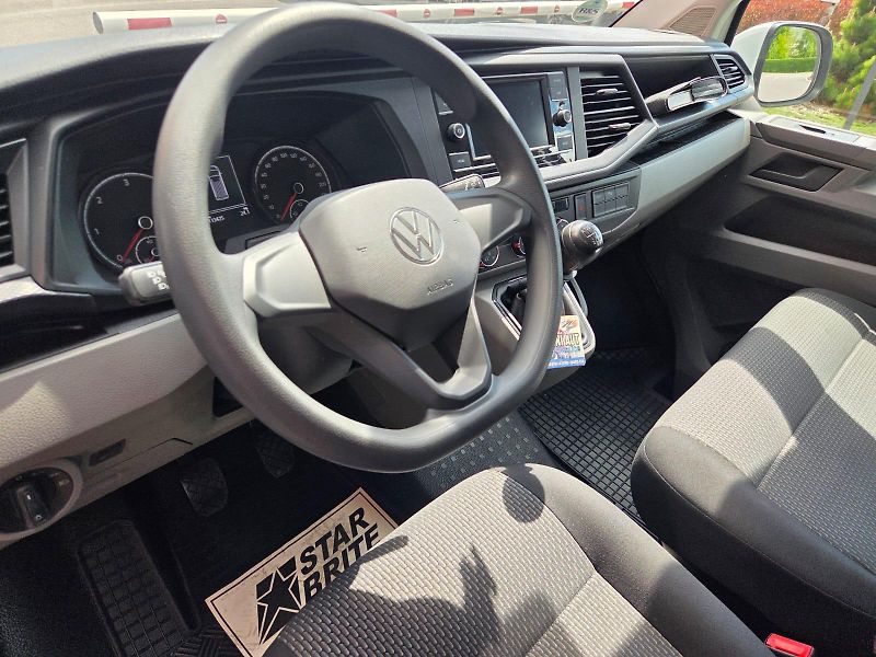 Volkswagen Transporter (2021) 2.0 TDi - fotka 8 z 9