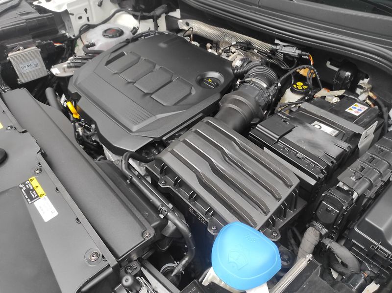 Škoda Kodiaq 2,0TDi DSG,4x4,7míst,Záruka - fotka 33 z 46