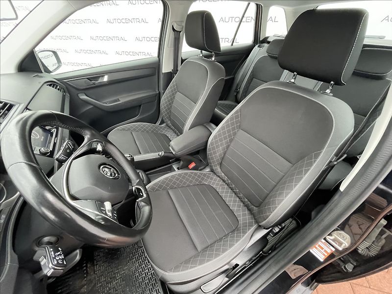 Škoda Fabia 1,0 TSi,Po servisu,1.maj.,ČR - fotka 10 z 22