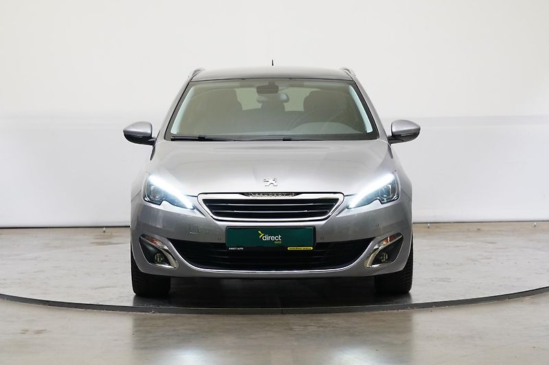 Peugeot 308 - fotka 4 z 24