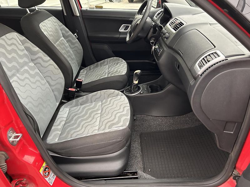 Škoda Fabia 1.9 TDI Ambiente - fotka 21 z 25