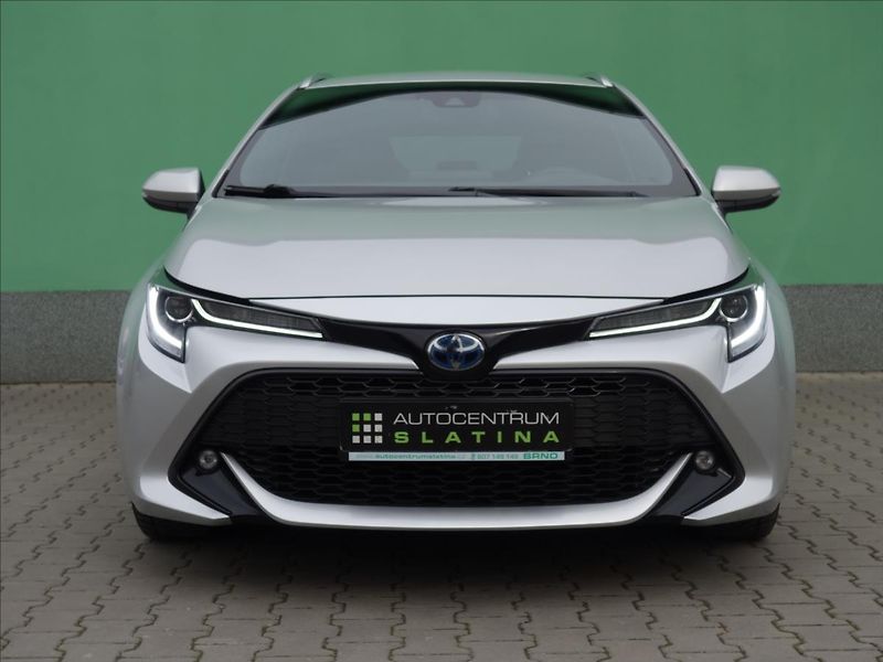 Toyota Corolla 2,0 STYLE TOURING SPORTS - fotka 9 z 44