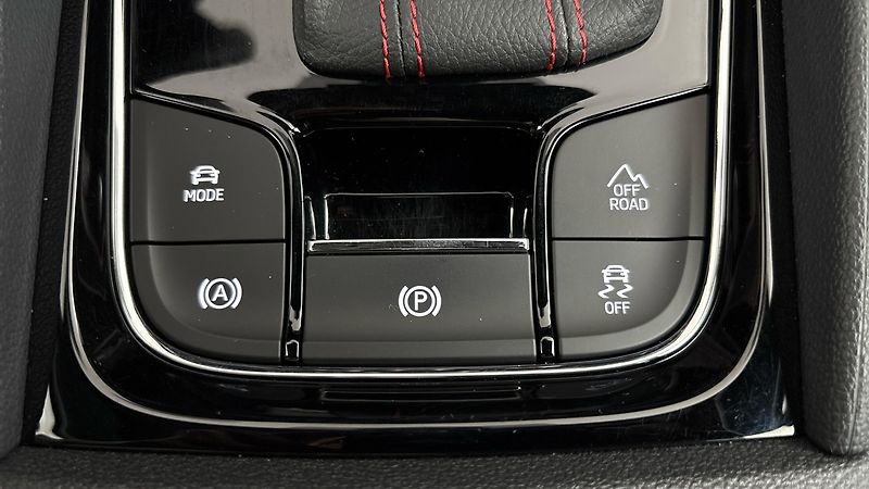 Škoda Kodiaq 2.0 TSI DSG 4x4 RS - fotka 26 z 32