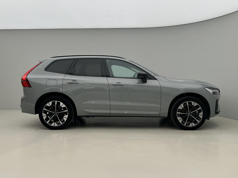 Volvo XC60 T6 AWD DARK PLUS AUT REZERVACE - fotka 10 z 49
