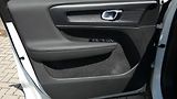 Volvo XC40 T2 FWD Momentum Core - náhled 8