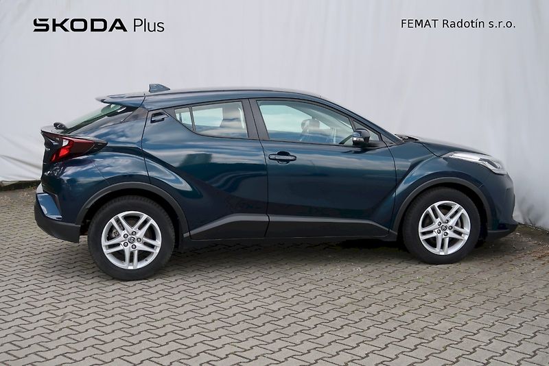 Toyota C-HR (2023) Comfort Business 1,8  Hybrid e - fotka 19 z 27