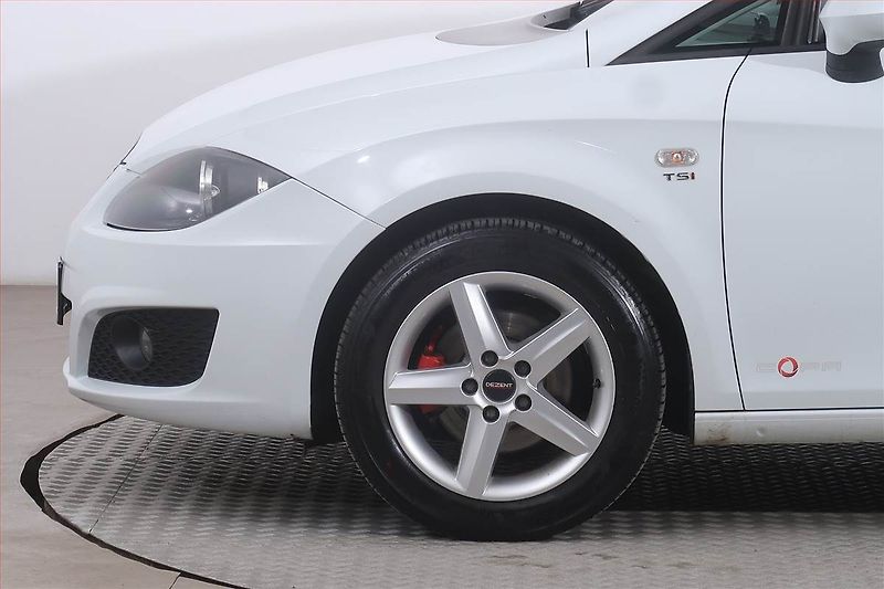 Seat Leon (2011) 1.2 TSI, Serv.kniha, Tempomat - fotka 15 z 17
