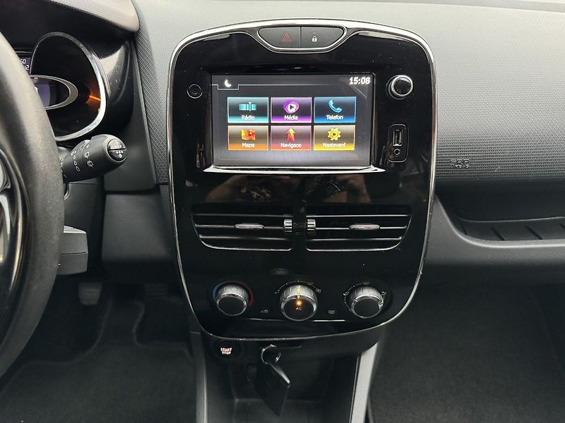 Renault Clio (2013) 1.2i Navi Klima Tempomat BT - fotka 9 z 50