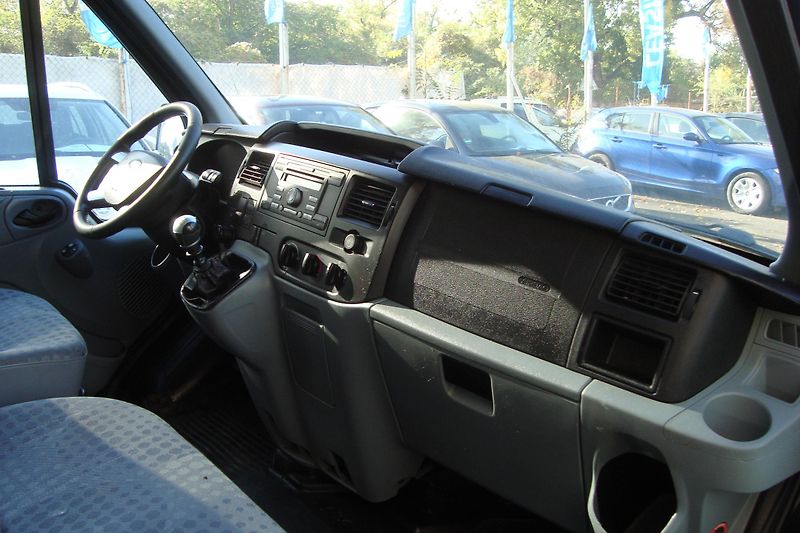 Ford Transit (2010) 2.2TDCi,300M,ČR,S.Kn,9-míst - fotka 23 z 74