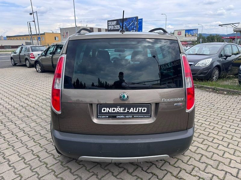 Škoda Roomster (2012) SCOUT 1,6 TDI 66 KW BELGIE STK - fotka 4 z 50