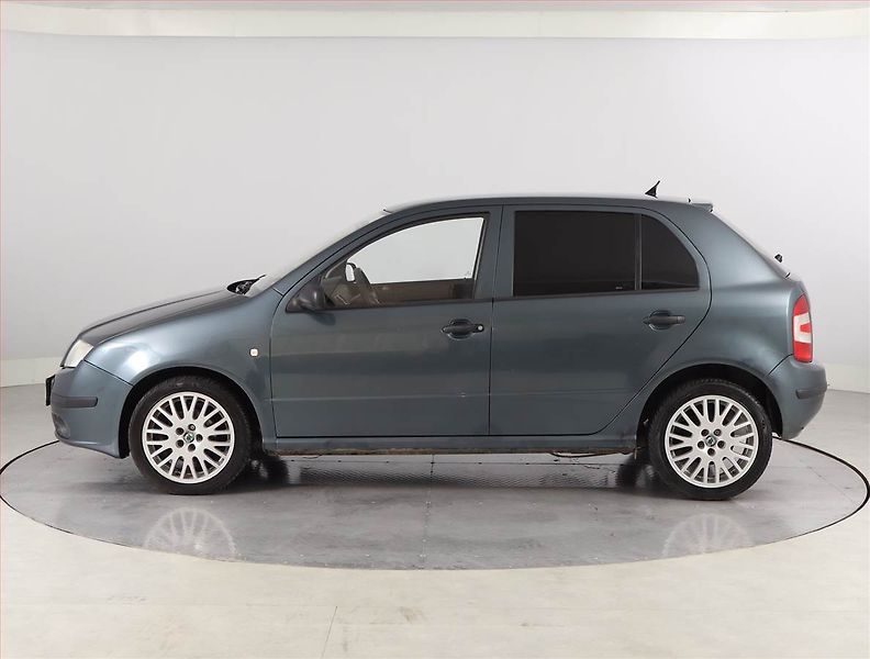 Škoda Fabia (2005) 1.2, levný provoz - fotka 3 z 14