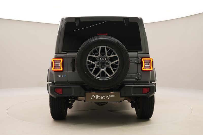 Jeep Wrangler UNLIMITED PHEV 4xE CZ 1.maj - fotka 11 z 61