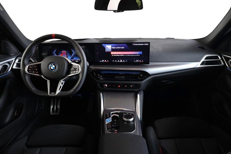 BMW i4 M60 xDrive - fotka 5 z 29