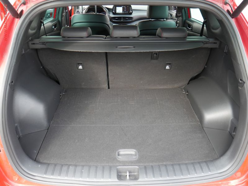 Hyundai Tucson (2019) 2.0CRDi 4x4, 1.maj,ČR, N - fotka 7 z 25