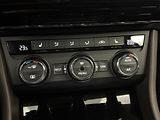 Škoda Superb 2,0 TDi 110kW L&K DPH ACC DCC - náhled 29