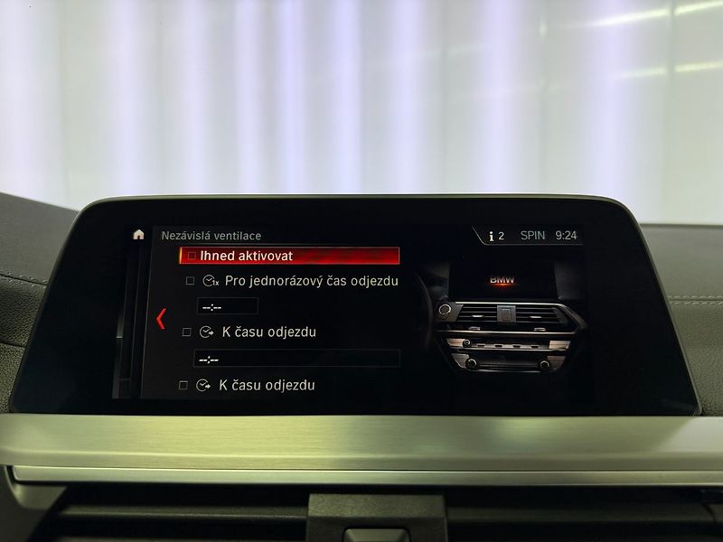 BMW X4 M40d xDrive M-PAKET, LED, HUD, - fotka 19 z 32