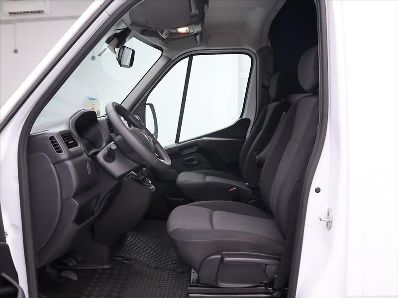 Renault Master 2,3 dCi 120kW L4H2P3 DPH CZ - fotka 12 z 30