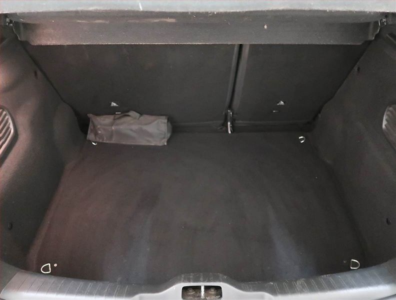 Citroën C4 Cactus (2017) 1.6 BlueHDi, Serv.kniha, Navi - fotka 12 z 13