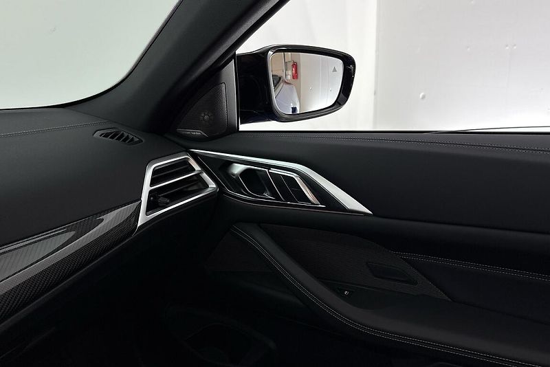 BMW Řada 4 řady 4 | M440i xDrive - fotka 17 z 22