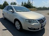 Volkswagen Passat 2,0 103 KW KLIMATIZACE PLNĚ DO - náhled 7