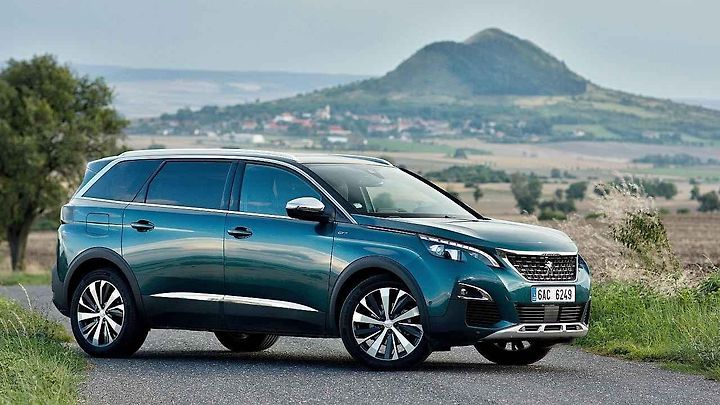 Peugeot 5008.