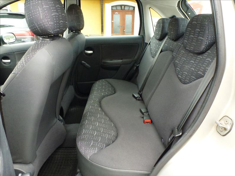 Citroën C3 1,1 SX - fotka 18 z 42