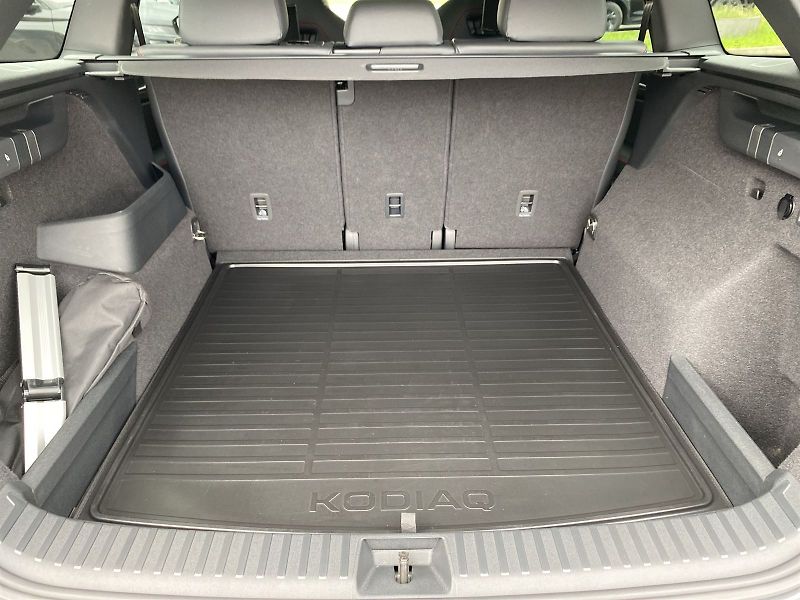 Škoda Kodiaq (2025) 2,0 TSI 4x4 DSG RS - fotka 35 z 41
