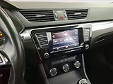 Škoda Superb (2019) 2.0 TDI, Park. senzory - náhled 12