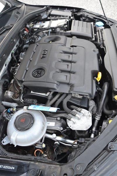 Škoda Octavia combi4x4 110 kW DSG Black line - fotka 40 z 42