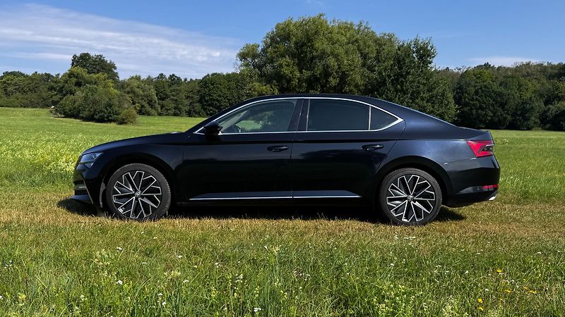 Škoda Superb (2019) 2.0 TSI, 4x4, Laurin&Klement - fotka 4 z 16