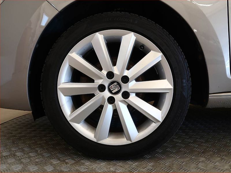 Seat Toledo (2018) 1.0 TSI, Tempomat - fotka 14 z 16