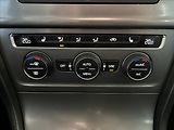 Volkswagen Golf 1,2   TSI,LOUNGE,SERVISKA,2.MA - náhled 19