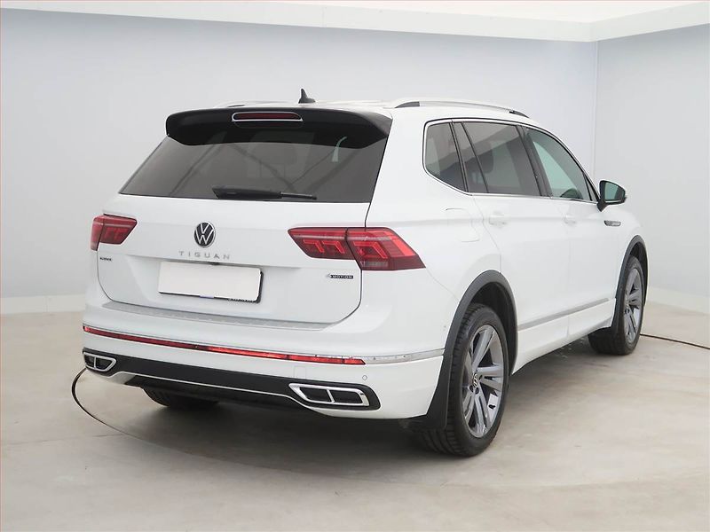 Volkswagen Tiguan Allspace (2021) R-Line 2.0 TDI - fotka 5 z 20