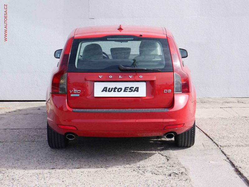 Volvo V50 (2011) 2.0 D3, autoAC, temp - fotka 5 z 14