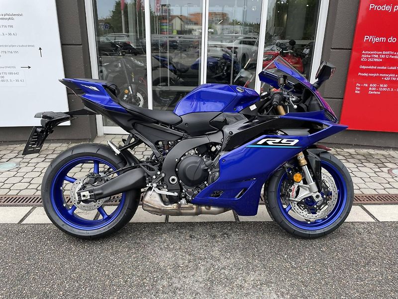 Yamaha (2026) YZF-R9 EU5+ - fotka 2 z 13