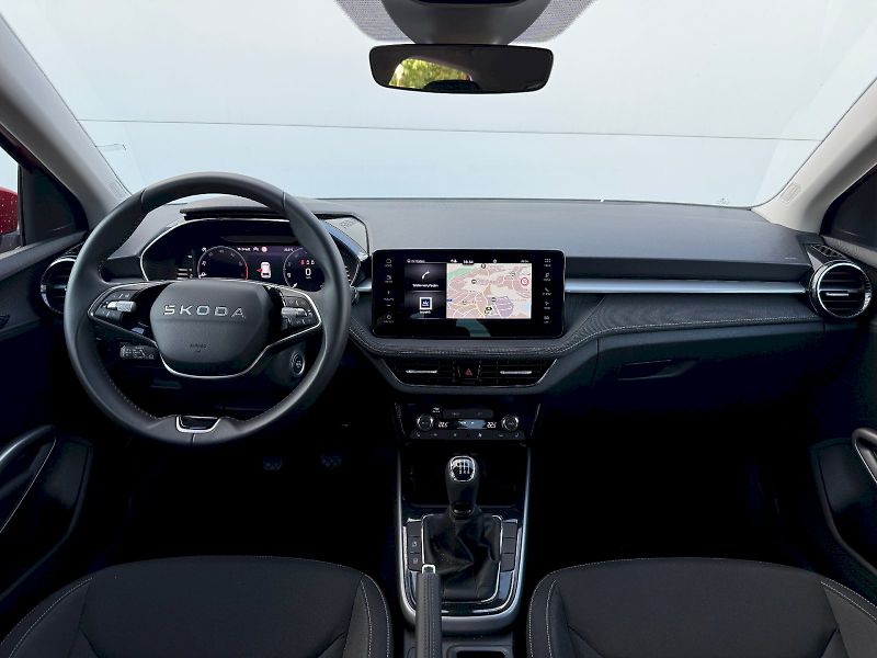Škoda Fabia (2025) 1.0 TSI 85 kW TopSelection - fotka 5 z 22