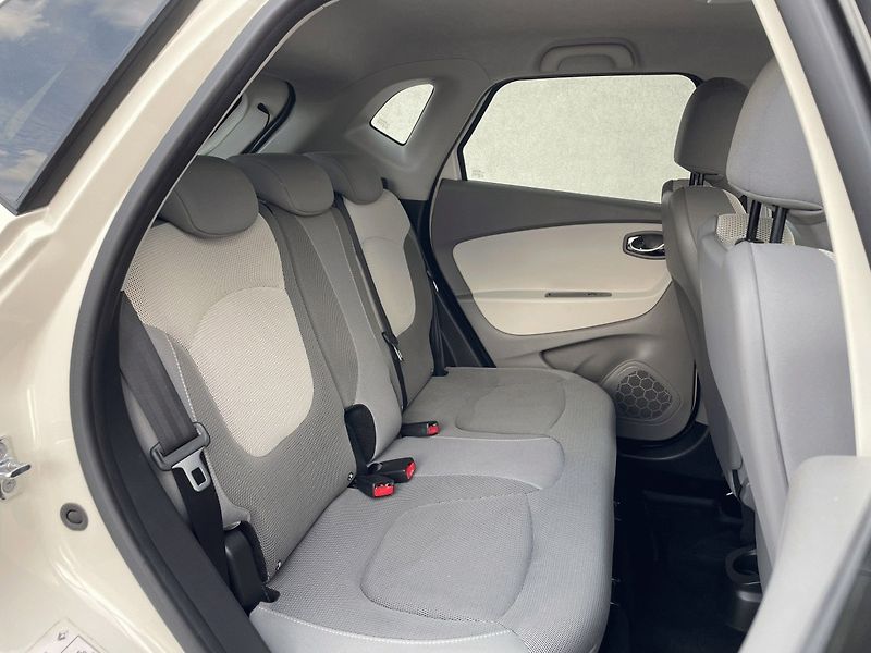 Renault Captur (2015) ZEN ,09TCe 90k - fotka 10 z 18