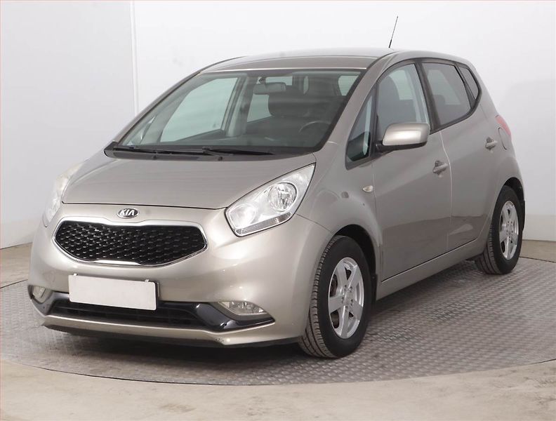 Kia Venga (2017) 1.4 CVVT, Serv.kniha - fotka 2 z 14