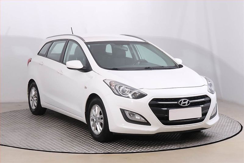 Hyundai i30 (2016) 1.6 MPI, Tempomat - fotografie inzerátu