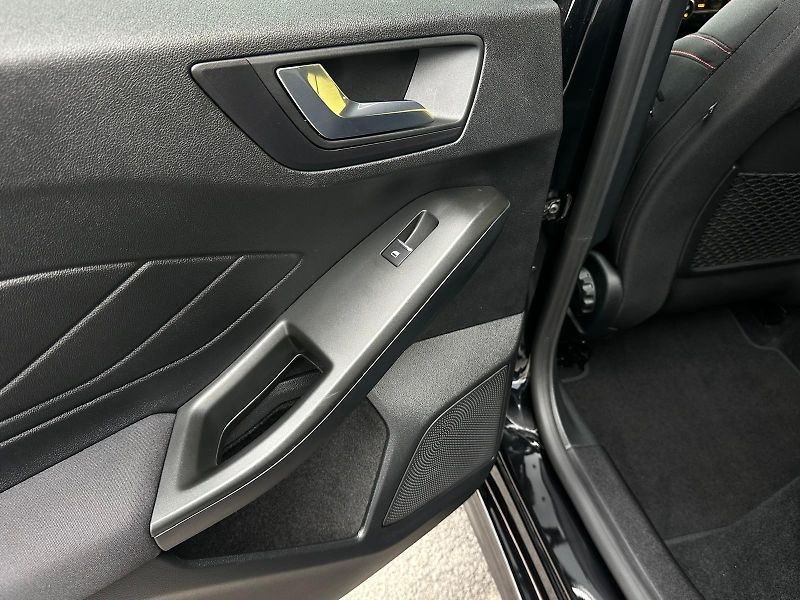 Ford Focus (2022) ST Line 1.0/92kW*1.Maj. *LED* - fotka 31 z 39