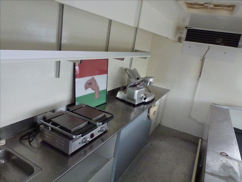 Fiat Ducato 2,5 TDI Prodejna  230 Cat - fotka 34 z 64